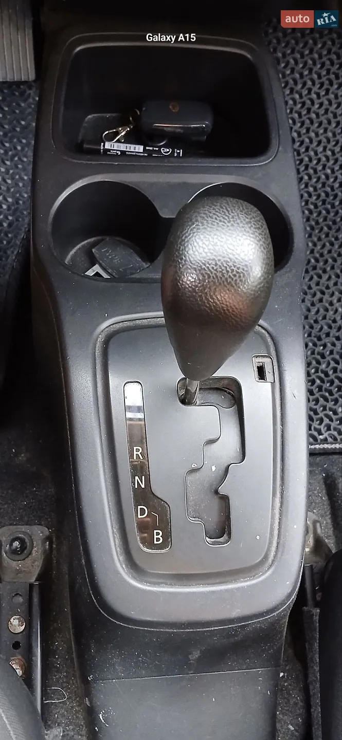 2013 Mitsubishi Mirage - мініатюра 12