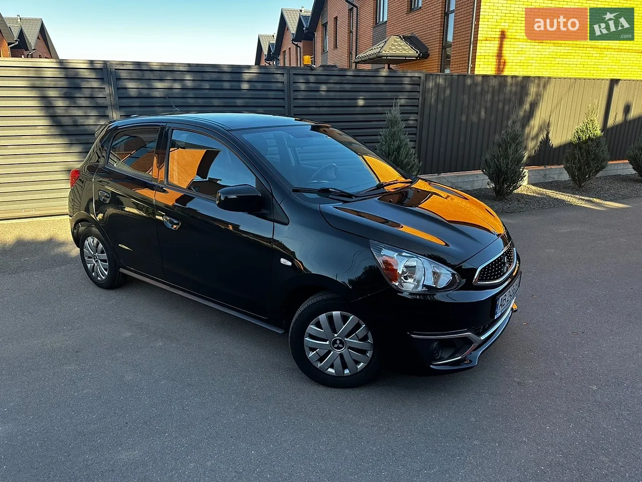 2020 Mitsubishi Mirage - мініатюра 12