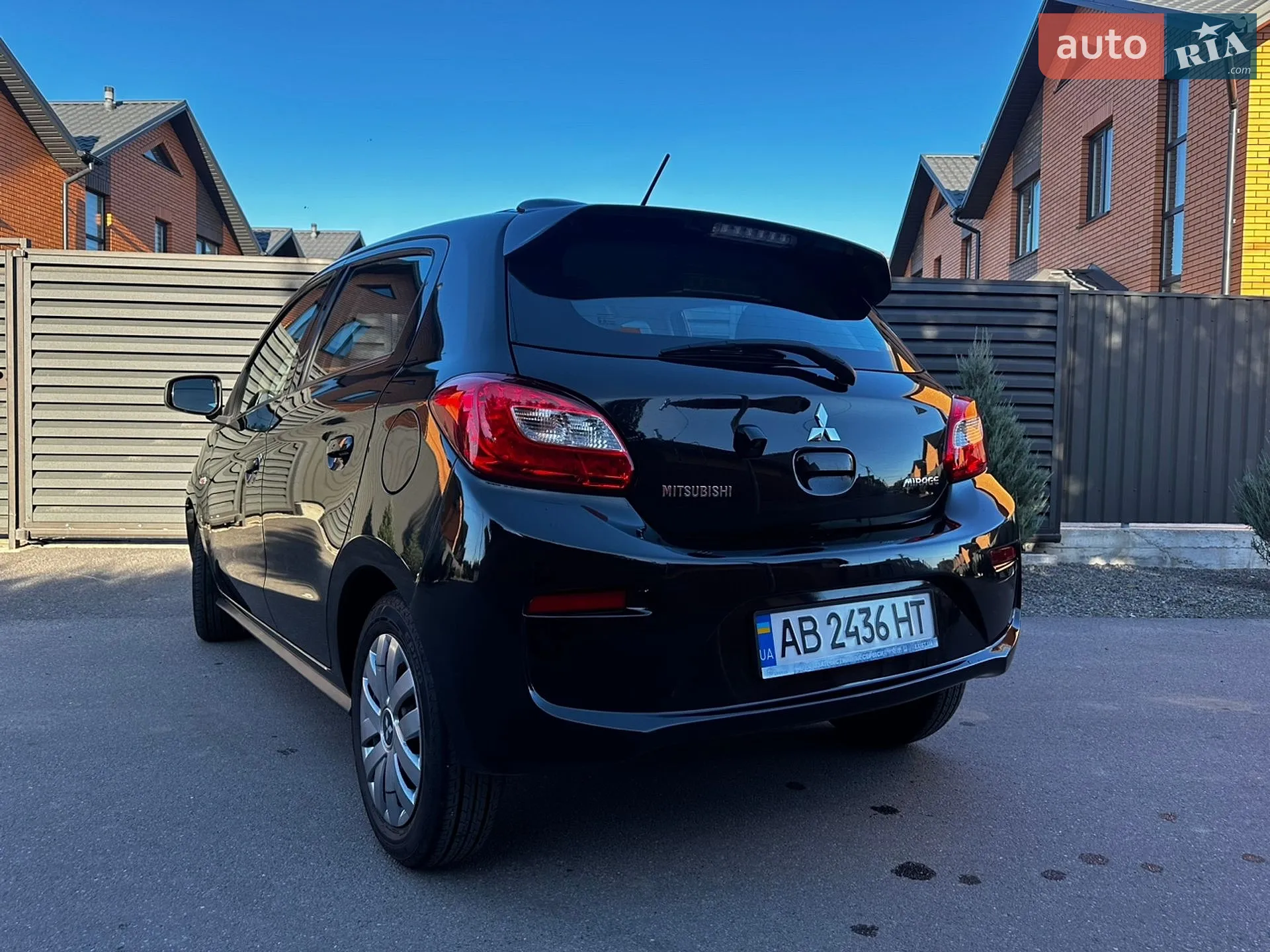 2019 Mitsubishi Mirage - мініатюра 5