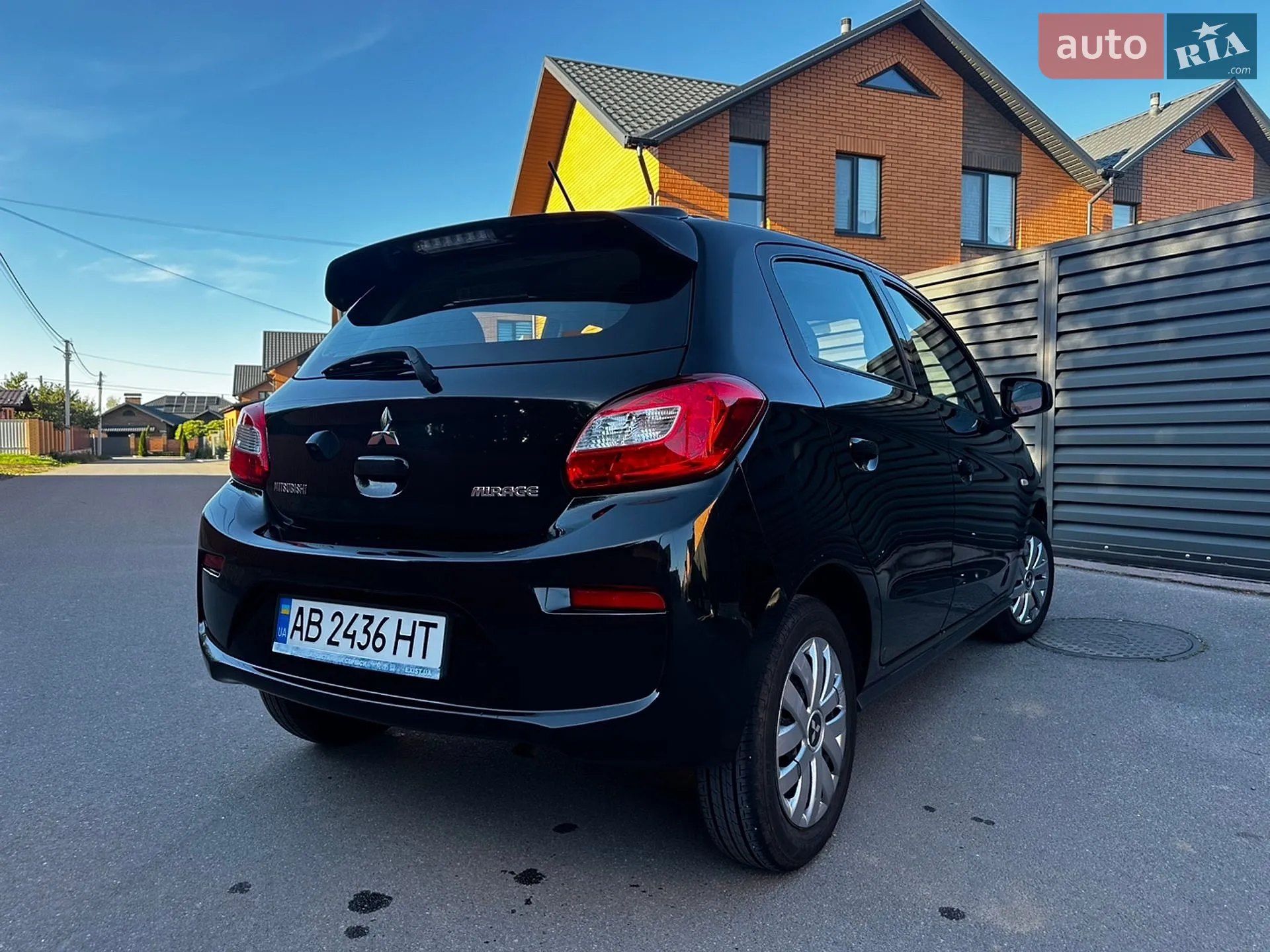 2019 Mitsubishi Mirage - мініатюра 6