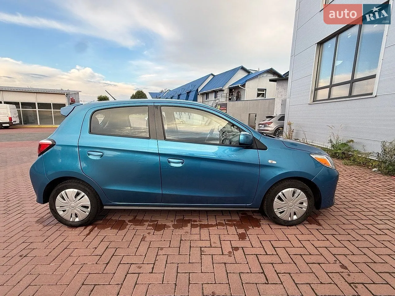 2021 Mitsubishi Mirage - мініатюра 4