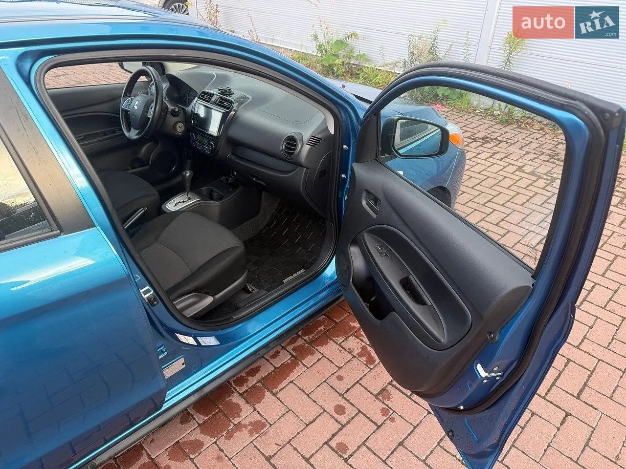 2021 Mitsubishi Mirage - мініатюра 12