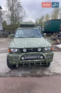 Позашляховик / Кросовер Mitsubishi Montero Sport 1999 в Чернігові