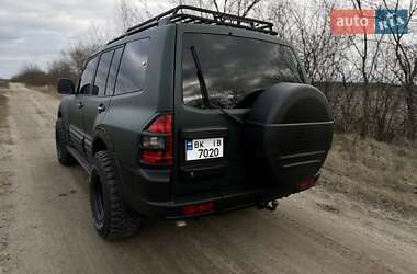 Позашляховик / Кросовер Mitsubishi Montero 2000 в Костопілі