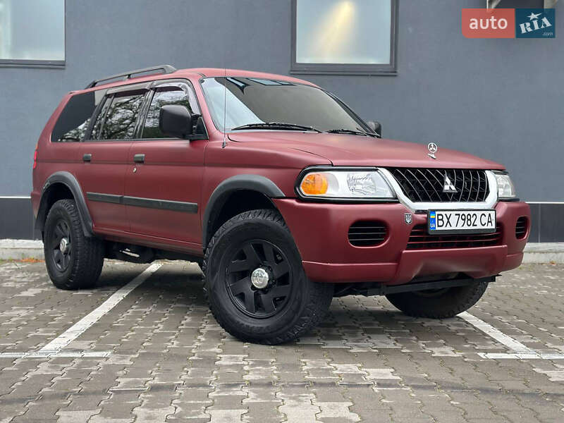 Внедорожник / Кроссовер Mitsubishi Montero 2003 в Хмельницком