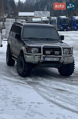 Внедорожник / Кроссовер Mitsubishi Montero 1995 в Верховине