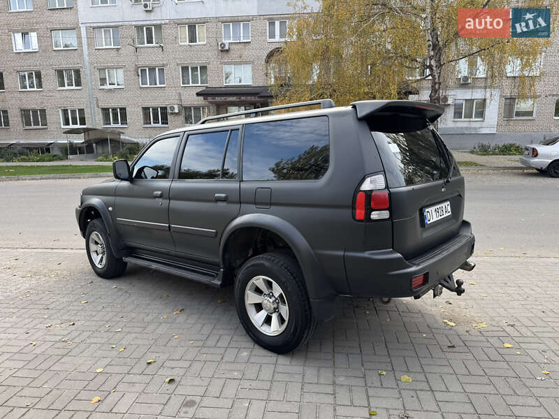 Внедорожник / Кроссовер Mitsubishi Nativa 2007 в Запорожье