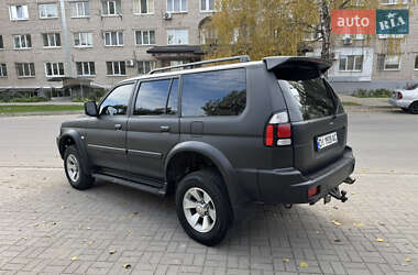 Позашляховик / Кросовер Mitsubishi Nativa 2007 в  фото 12 Позашляховик / Кросовер Mitsubishi Nativa 2007 в