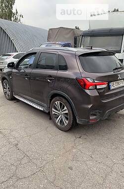 Позашляховик / Кросовер Mitsubishi Outlander Sport 2019 в Дніпрі