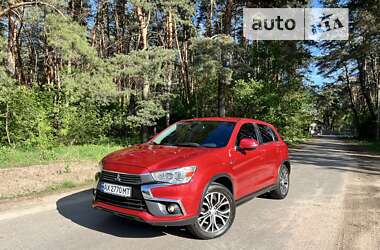 Позашляховик / Кросовер Mitsubishi Outlander Sport 2016 в Харкові