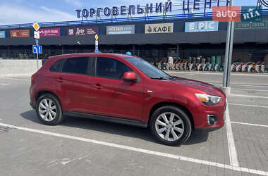 Позашляховик / Кросовер Mitsubishi Outlander Sport 2013 в Первомайську