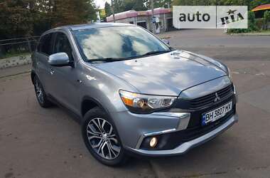 Позашляховик / Кросовер Mitsubishi Outlander Sport 2016 в Одесі