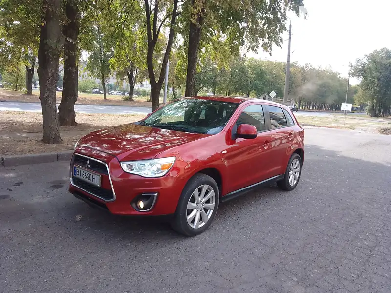 Mitsubishi Outlander Sport 2014
