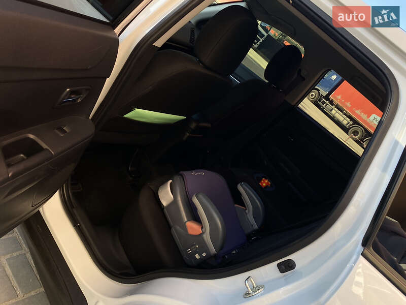 Позашляховик / Кросовер Mitsubishi Outlander Sport 2020 в Івано-Франківську