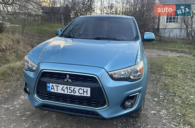 Внедорожник / Кроссовер Mitsubishi Outlander Sport 2013 в Ивано-Франковске