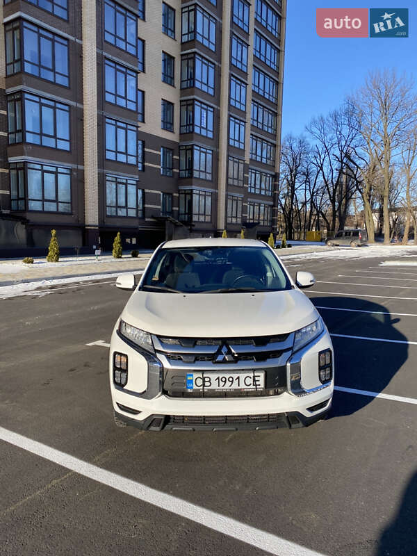 Внедорожник / Кроссовер Mitsubishi Outlander Sport 2019 в Чернигове