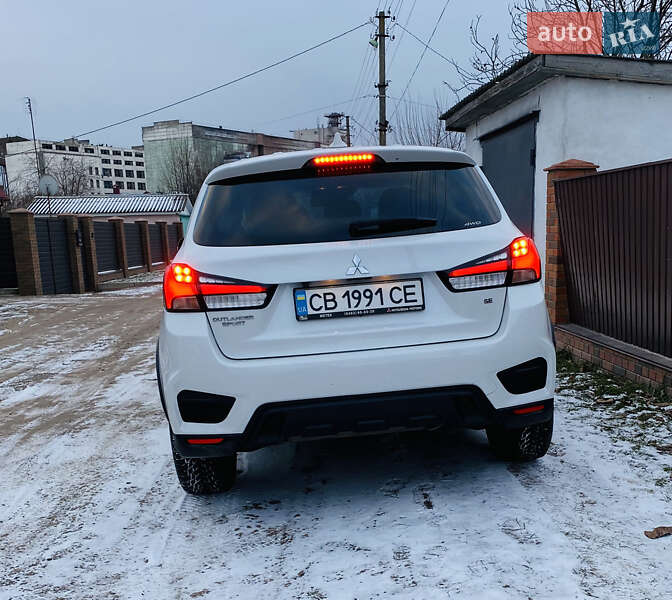 Внедорожник / Кроссовер Mitsubishi Outlander Sport 2019 в Чернигове