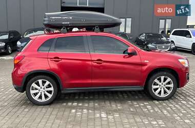 Внедорожник / Кроссовер Mitsubishi Outlander Sport 2014 в Львове