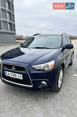 Позашляховик / Кросовер Mitsubishi Outlander Sport 2012 в Черкасах