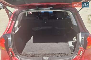 Позашляховик / Кросовер Mitsubishi Outlander Sport 2014 в 