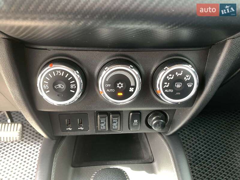 Внедорожник / Кроссовер Mitsubishi Outlander Sport 2018 в Виннице