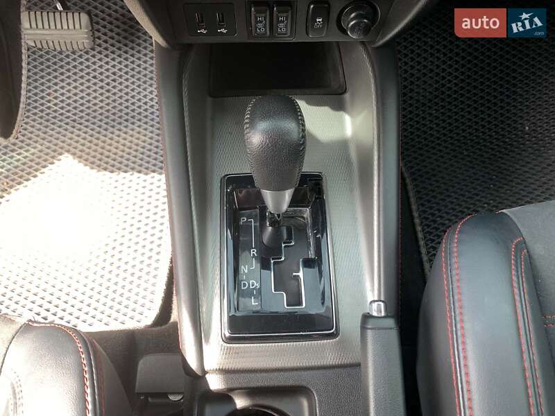 Внедорожник / Кроссовер Mitsubishi Outlander Sport 2018 в Виннице