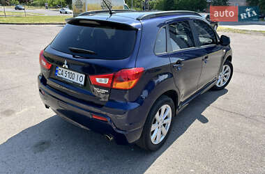 Внедорожник / Кроссовер Mitsubishi Outlander Sport 2012 в 
