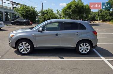 Внедорожник / Кроссовер Mitsubishi Outlander Sport 2014 в Одессе