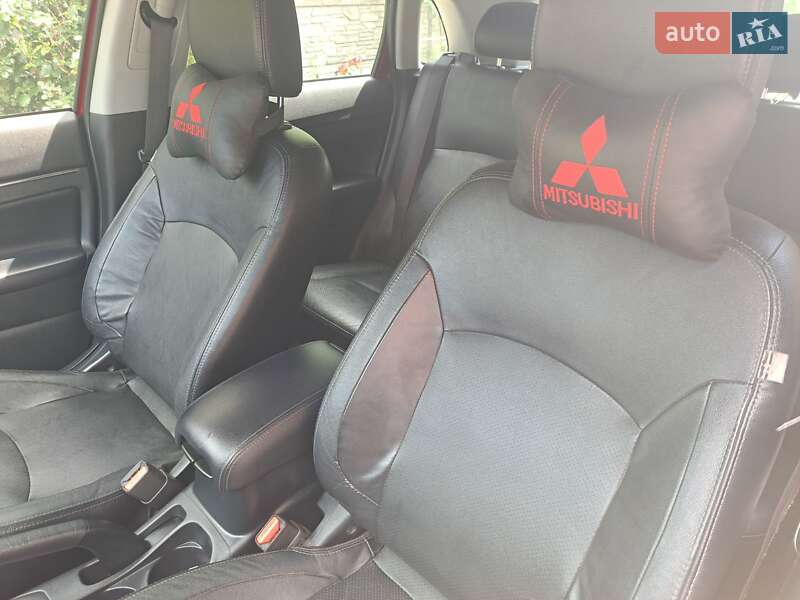 Внедорожник / Кроссовер Mitsubishi Outlander Sport 2016 в Знаменке фото 25 Внедорожник / Кроссовер Mitsubishi Outlander Sport 2016 в Знаменке