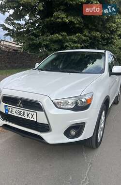 Позашляховик / Кросовер Mitsubishi Outlander Sport 2013 в Києві