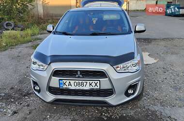 Позашляховик / Кросовер Mitsubishi Outlander Sport 2012 в Хмельницькому