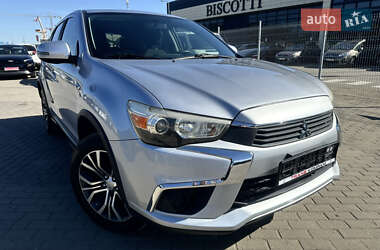 Позашляховик / Кросовер Mitsubishi Outlander Sport 2017 в Львові