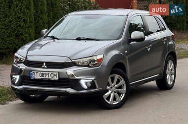 Внедорожник / Кроссовер Mitsubishi Outlander Sport 2015 в Киеве