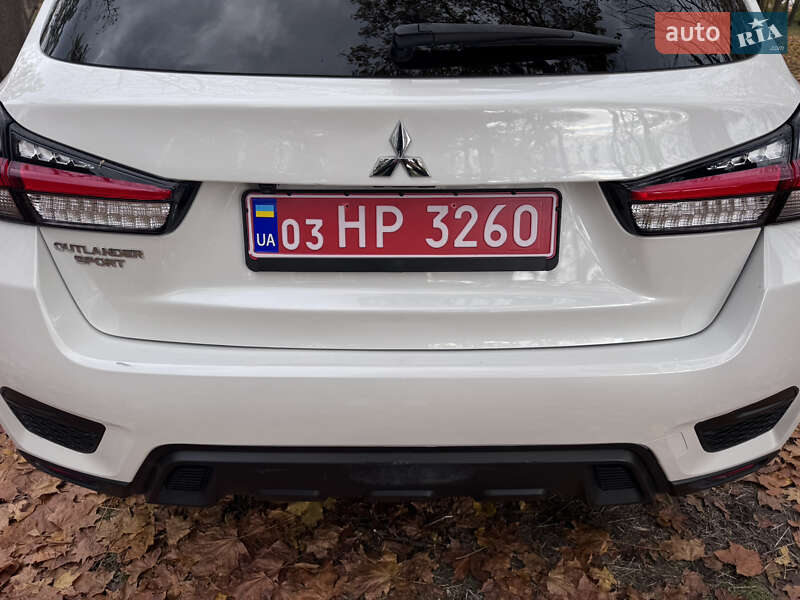 Позашляховик / Кросовер Mitsubishi Outlander Sport 2019 в Кропивницькому