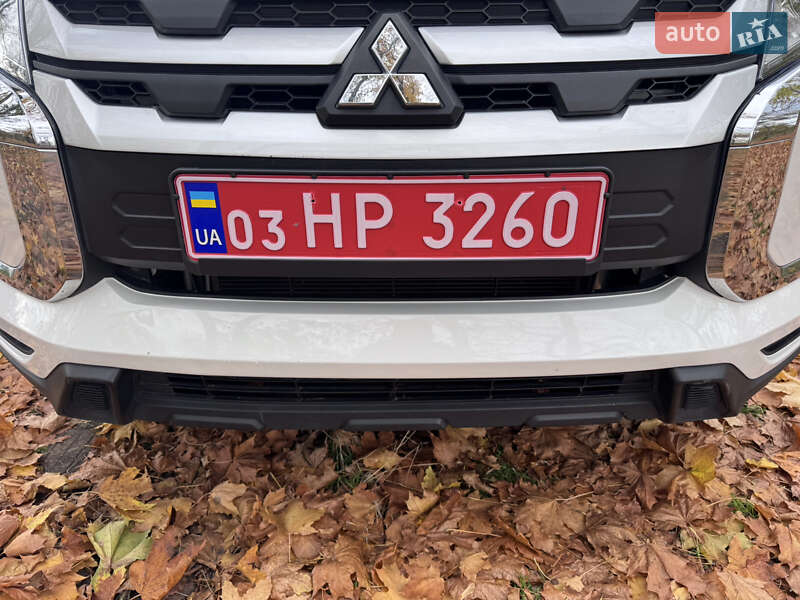 Позашляховик / Кросовер Mitsubishi Outlander Sport 2019 в Кропивницькому