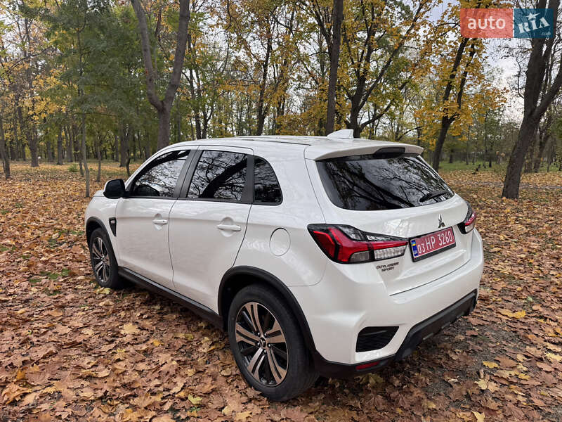 Позашляховик / Кросовер Mitsubishi Outlander Sport 2019 в Кропивницькому