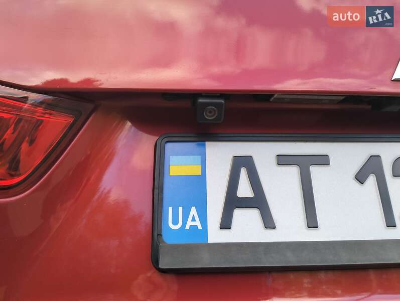 Внедорожник / Кроссовер Mitsubishi Outlander Sport 2016 в Бурштыне