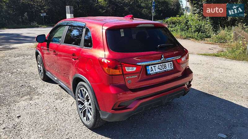 Внедорожник / Кроссовер Mitsubishi Outlander Sport 2018 в Ивано-Франковске фото 4 Внедорожник / Кроссовер Mitsubishi Outlander Sport 2018 в Ивано-Франковске