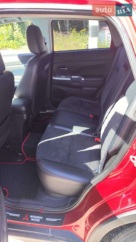 Внедорожник / Кроссовер Mitsubishi Outlander Sport 2018 в Ивано-Франковске фото 15 Внедорожник / Кроссовер Mitsubishi Outlander Sport 2018 в Ивано-Франковске