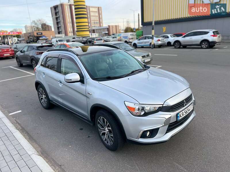 Внедорожник / Кроссовер Mitsubishi Outlander Sport 2016 в Киеве фото 2 Внедорожник / Кроссовер Mitsubishi Outlander Sport 2016 в Киеве