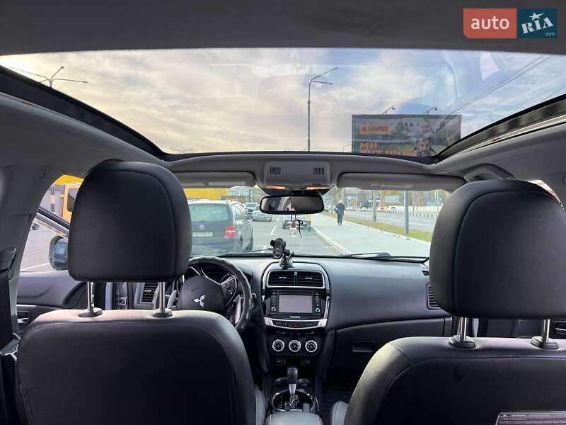 Внедорожник / Кроссовер Mitsubishi Outlander Sport 2016 в Киеве фото 29 Внедорожник / Кроссовер Mitsubishi Outlander Sport 2016 в Киеве