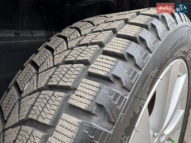 Позашляховик / Кросовер Mitsubishi Outlander Sport 2013 в Смілі