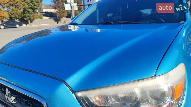 Внедорожник / Кроссовер Mitsubishi Outlander Sport 2013 в Чорткове