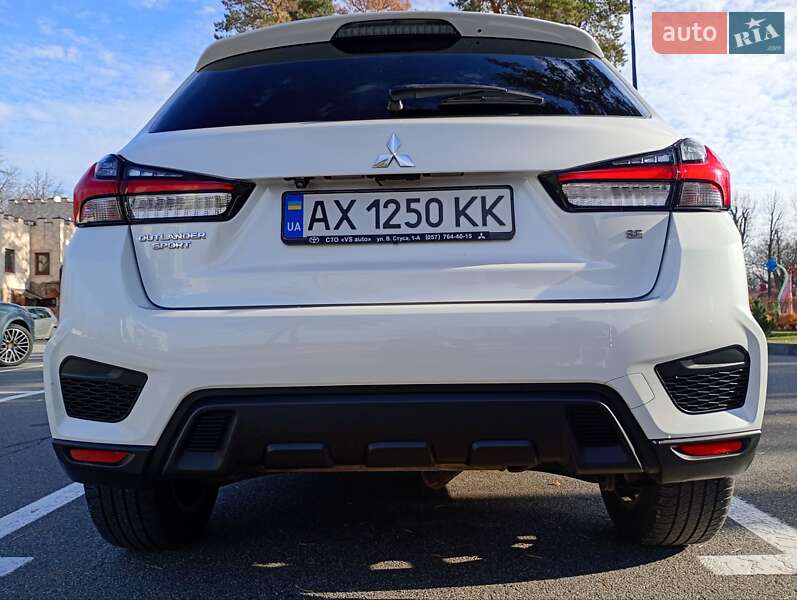 Внедорожник / Кроссовер Mitsubishi Outlander Sport 2020 в Харькове