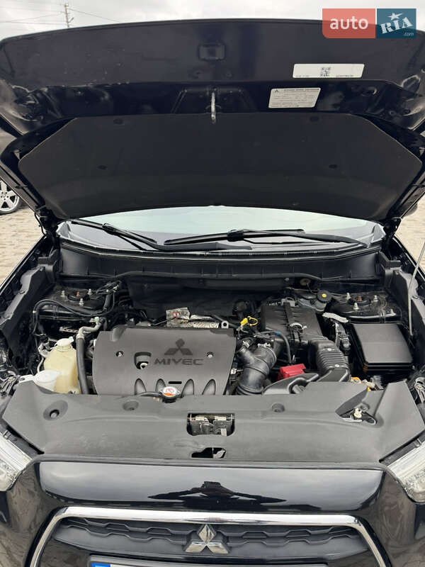 Внедорожник / Кроссовер Mitsubishi Outlander Sport 2015 в Киеве фото 24 Внедорожник / Кроссовер Mitsubishi Outlander Sport 2015 в Киеве