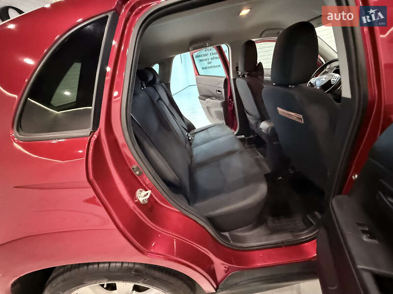 Внедорожник / Кроссовер Mitsubishi Outlander Sport 2014 в Одессе