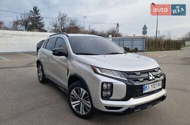 Внедорожник / Кроссовер Mitsubishi Outlander Sport 2021 в Полтаве