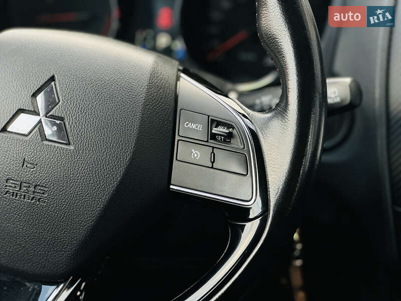 Внедорожник / Кроссовер Mitsubishi Outlander Sport 2017 в Харькове фото 29 Внедорожник / Кроссовер Mitsubishi Outlander Sport 2017 в Харькове