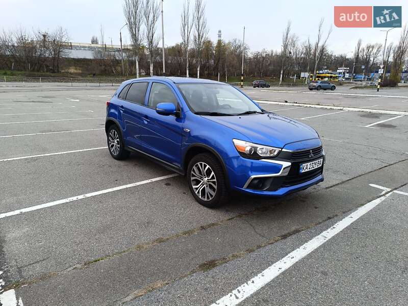 Mitsubishi Outlander Sport 2017