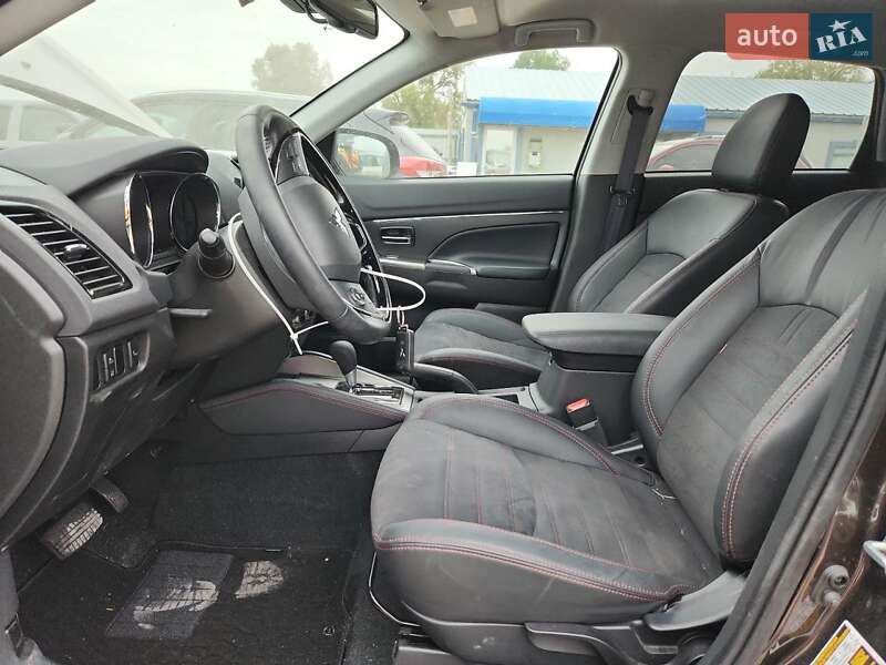 Внедорожник / Кроссовер Mitsubishi Outlander Sport 2023 в Киеве фото 7 Внедорожник / Кроссовер Mitsubishi Outlander Sport 2023 в Киеве